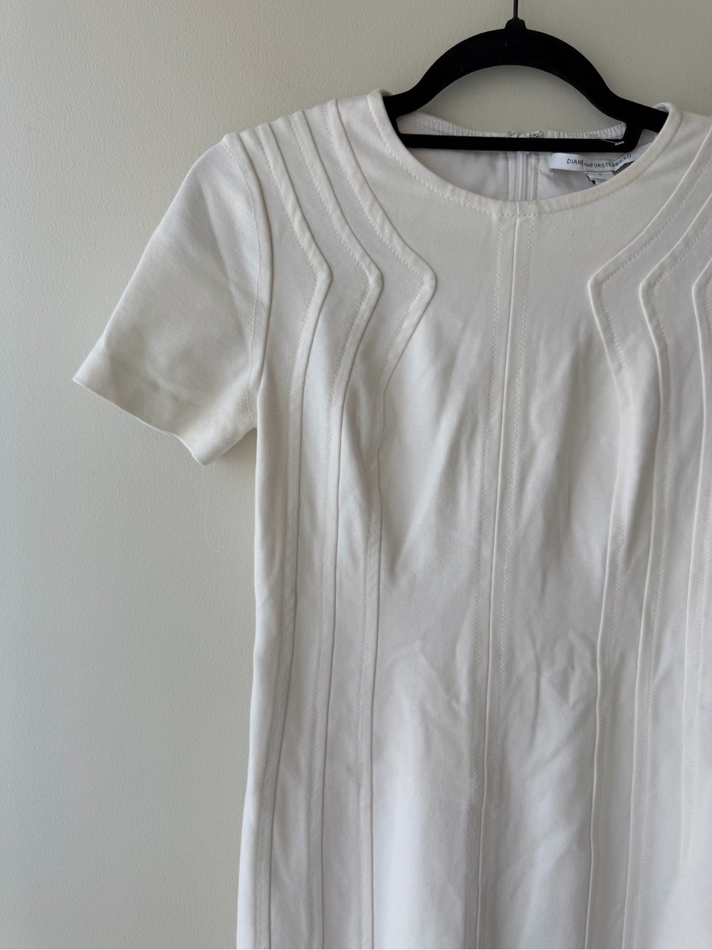 Diane Von Furstenberg Sheath Dress - Picture 2 of 6